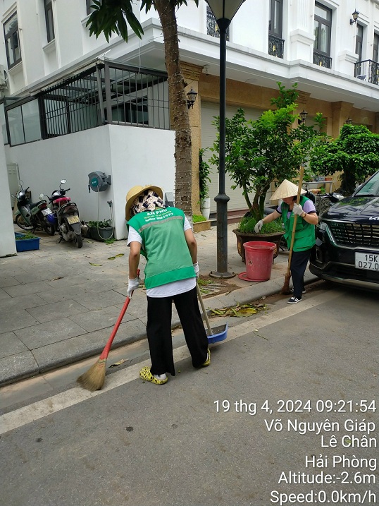 Sự Kiện Dọn Dẹp Vệ Sinh Chuyên Nghiệp Trên Tuyến Đường Võ Nguyên Giáp